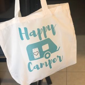 NEW🌟 Happy Camper tote